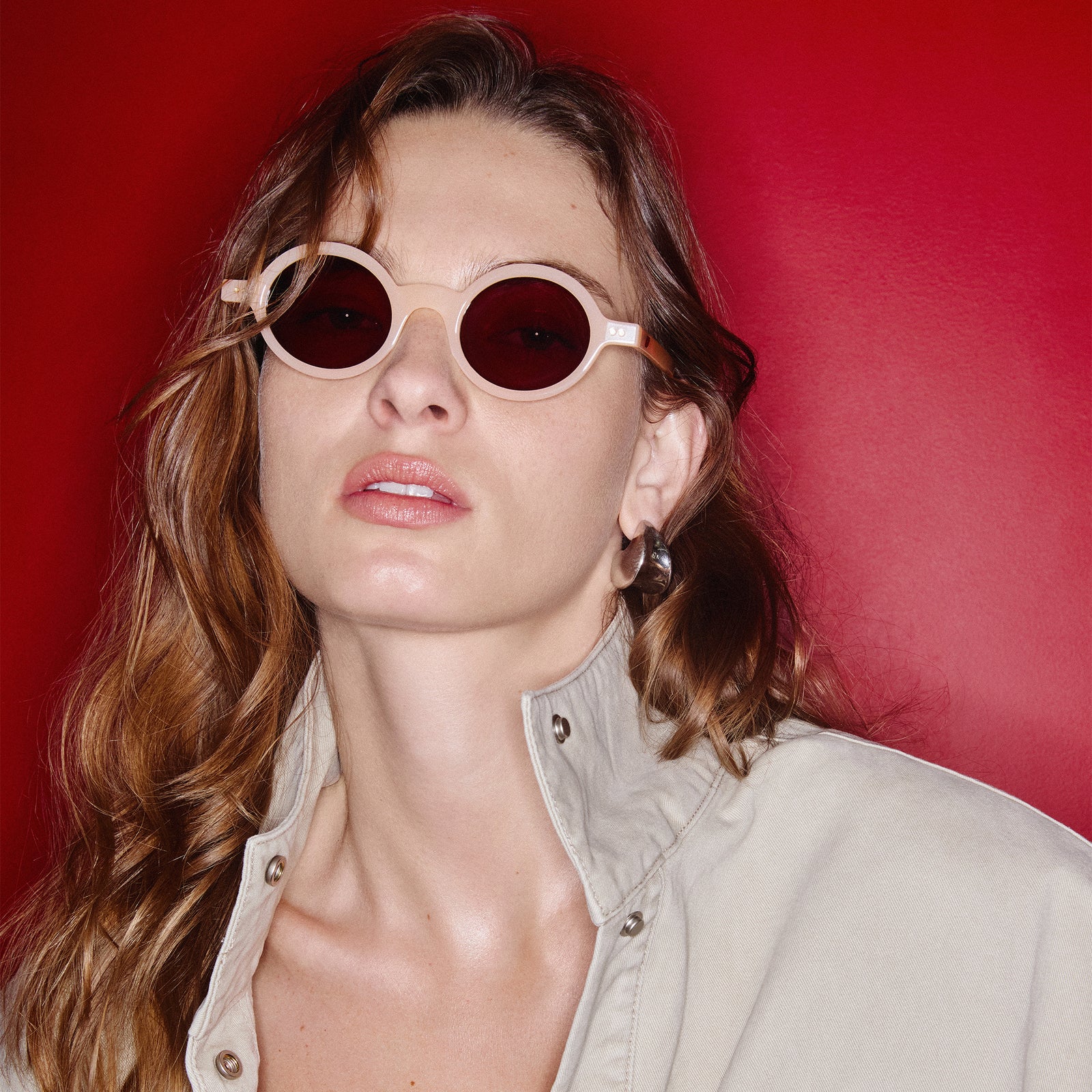 Sycophantic + Butter Uni-Sex Round Sunglasses | Le Specs