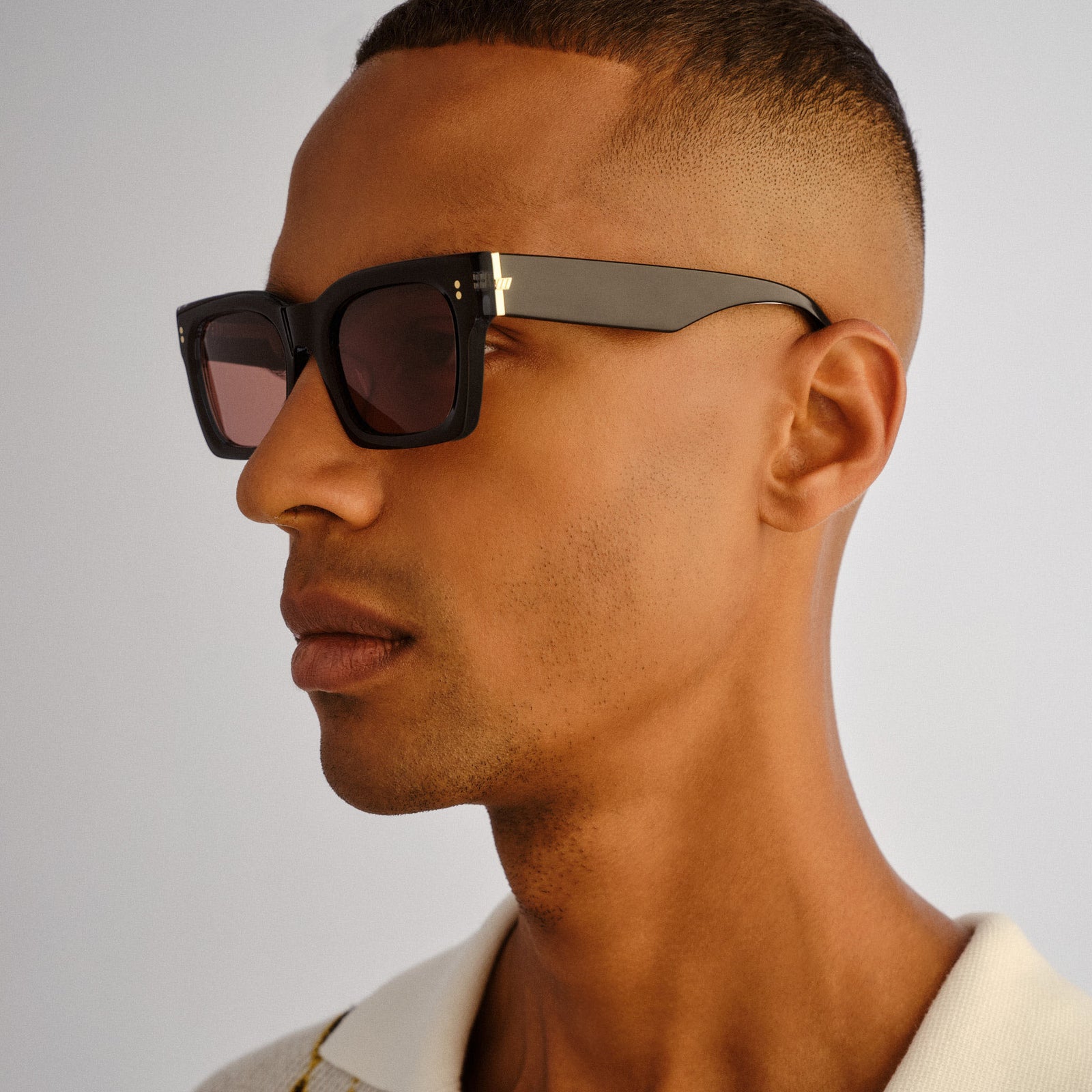 Lucent Black Uni-Sex D-Frame Sunglasses | Le Specs