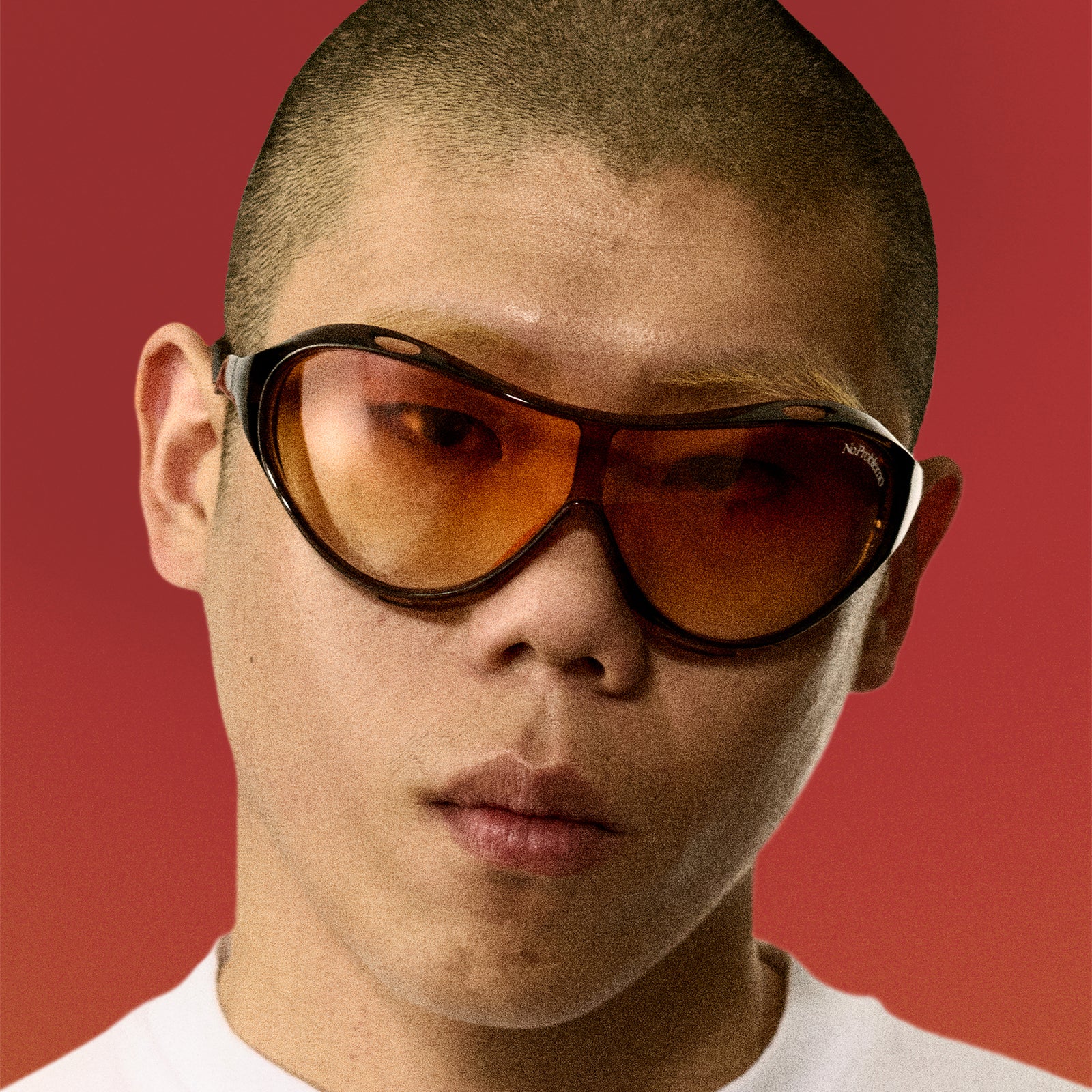Iris Cocoa Uni-Sex Shield Sunglasses | Le Specs