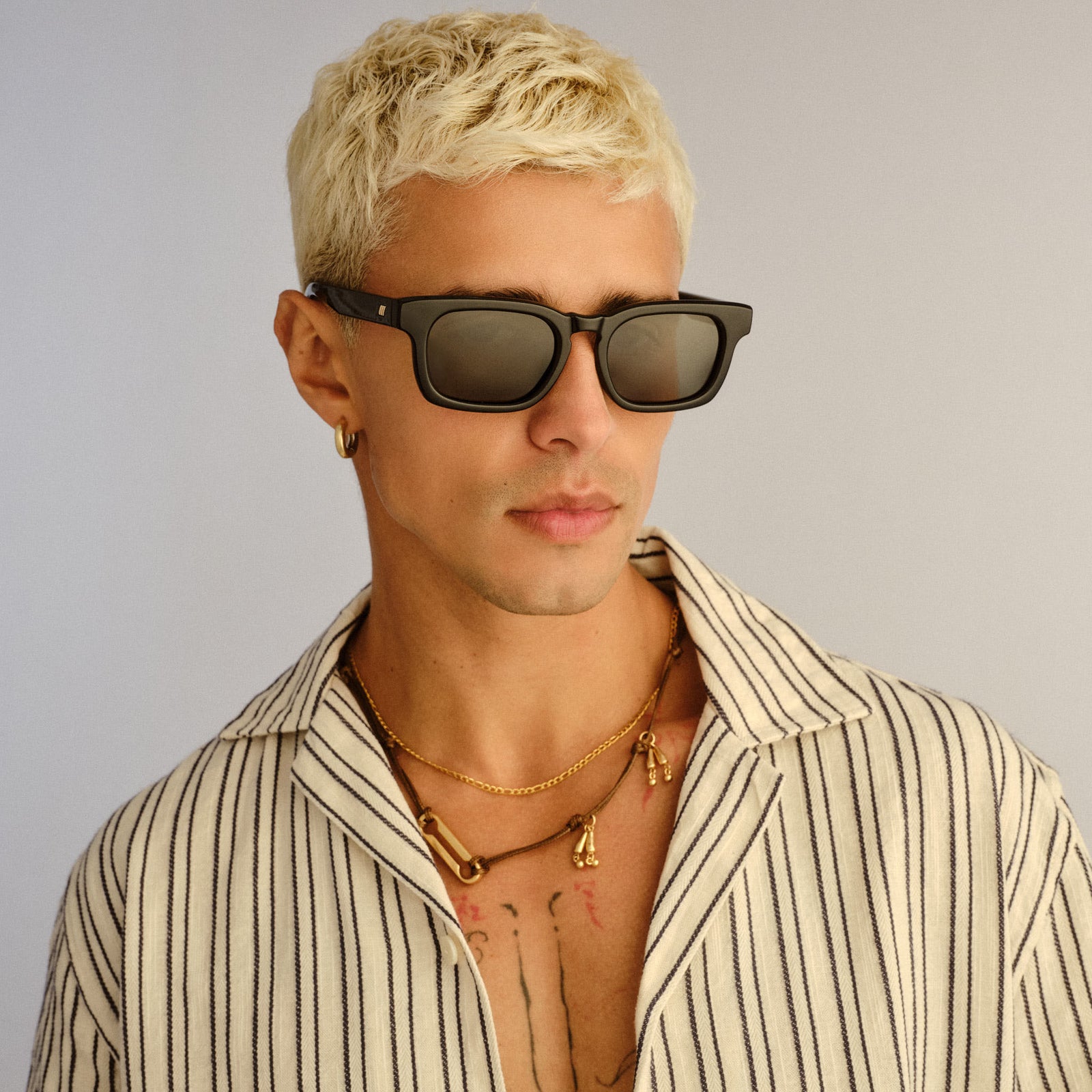 Iceberg + Black Uni-Sex Square Sunglasses | Le Specs