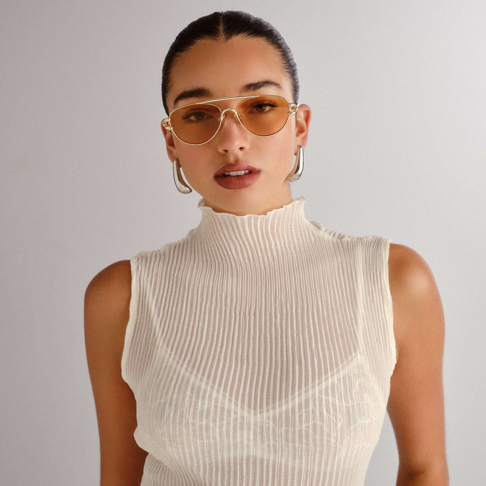 Numero Seis Bright Gold Female Aviator Sunglasses | Le Specs