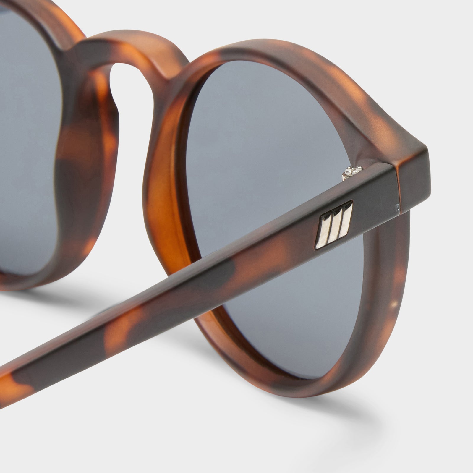 Teen Spirit Deux Matte Tort Uni-Sex Round Sunglasses | Le Specs