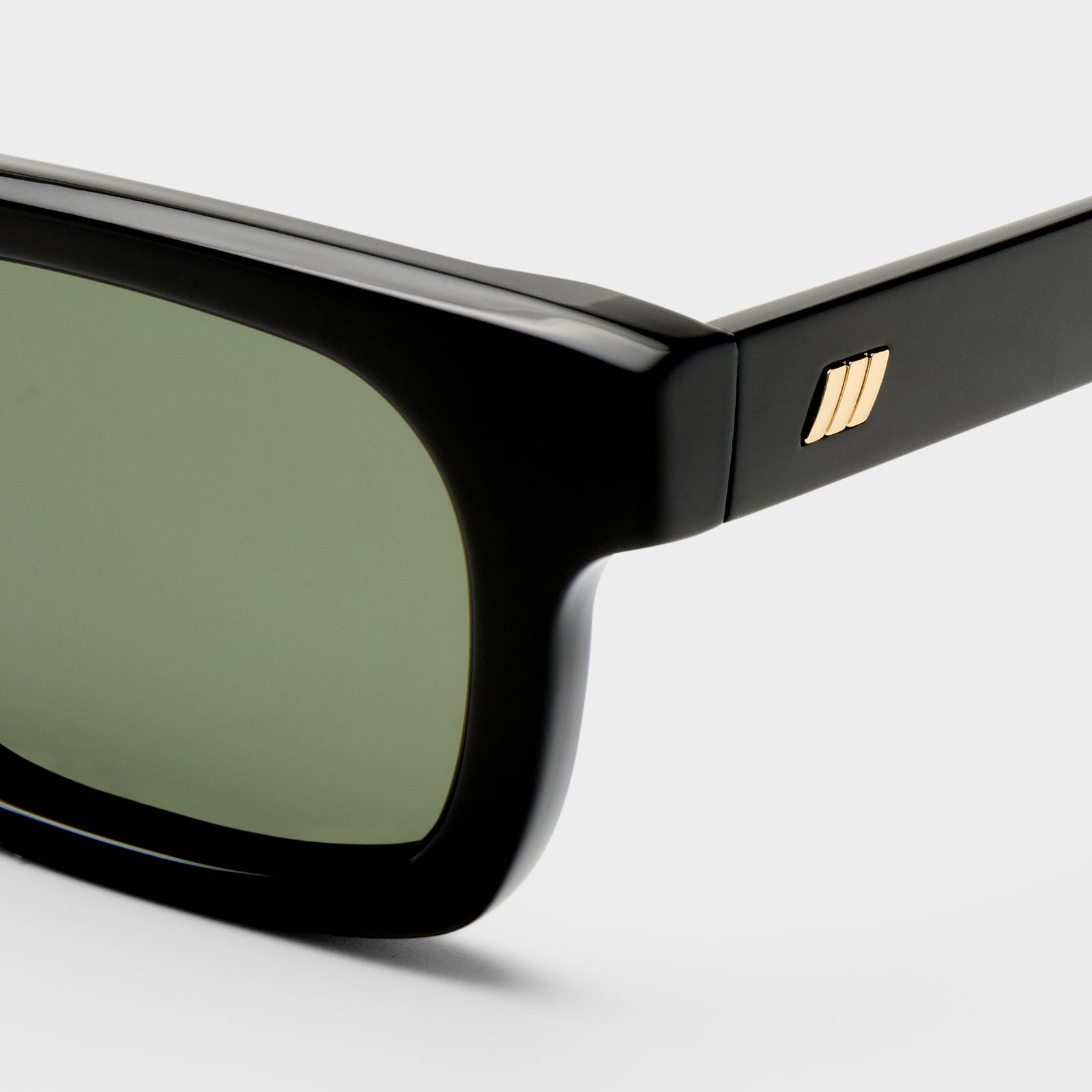 Iceberg + Black Uni-Sex Square Sunglasses | Le Specs