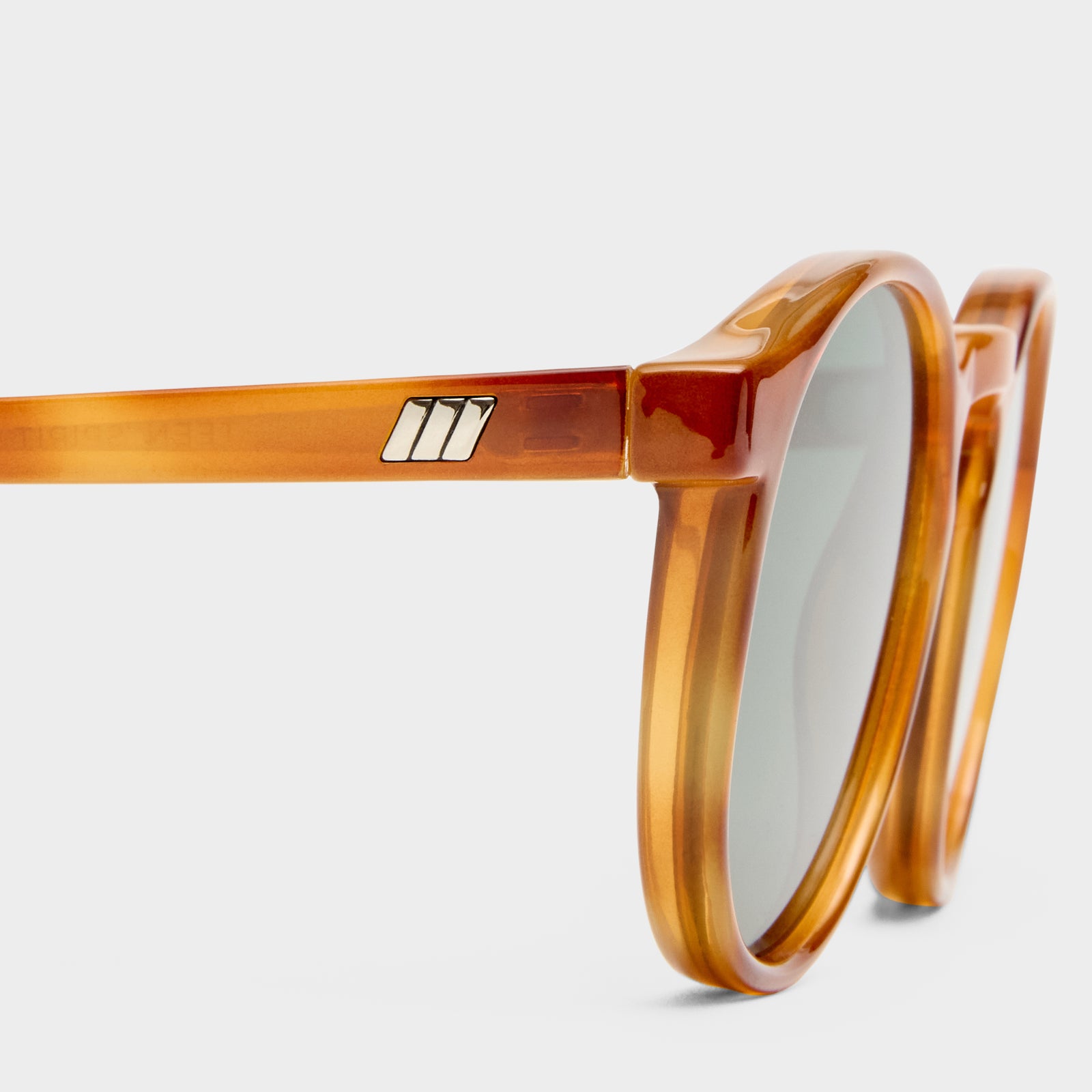 Teen Spirit Deux Tort Uni-Sex Round Sunglasses | Le Specs