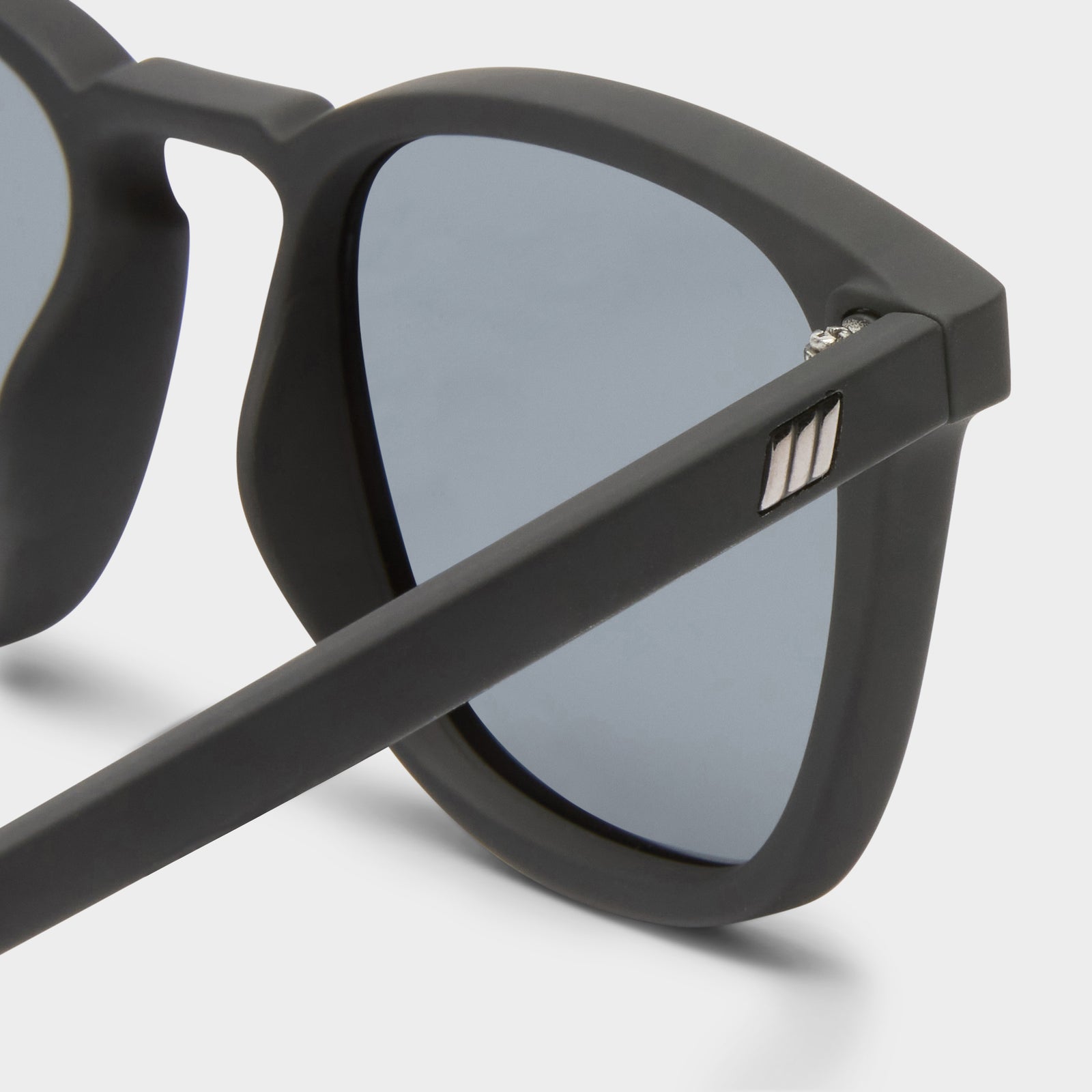No Biggie Black Rubber Uni-Sex Square Sunglasses | Le Specs