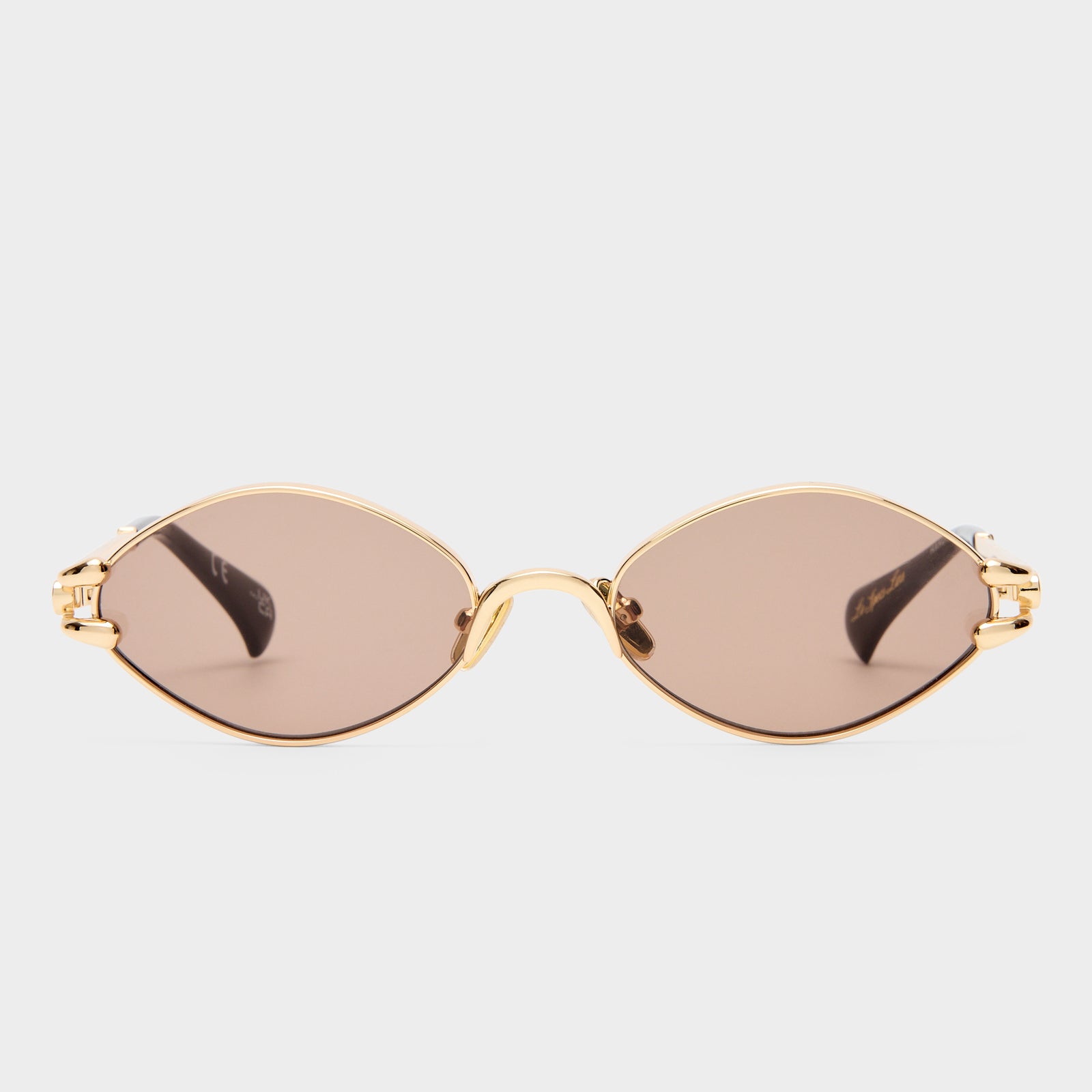 Numero Quince Gold Female Oval Sunglasses | Le Specs