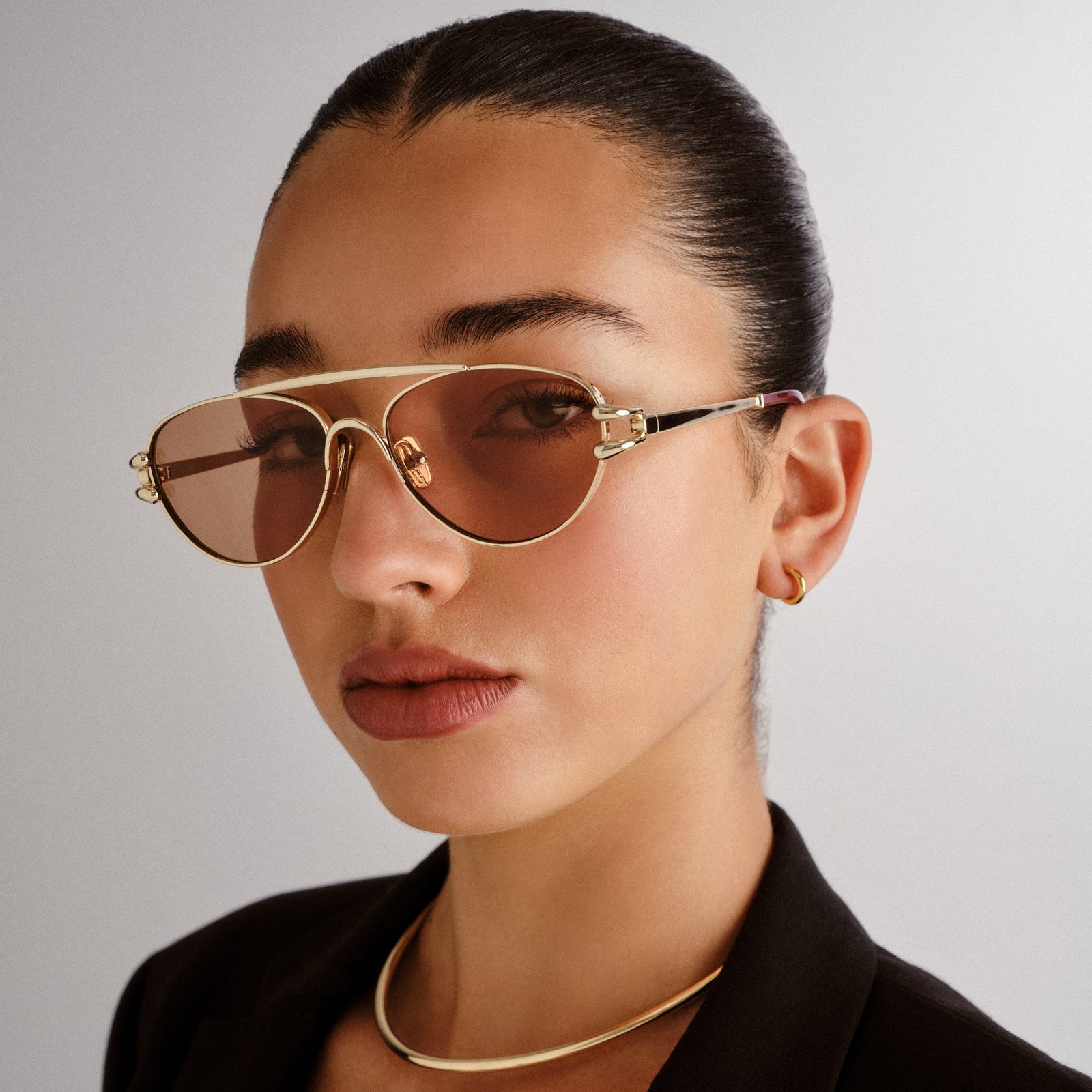 Numero Seis Bright Gold Female Aviator Sunglasses | Le Specs