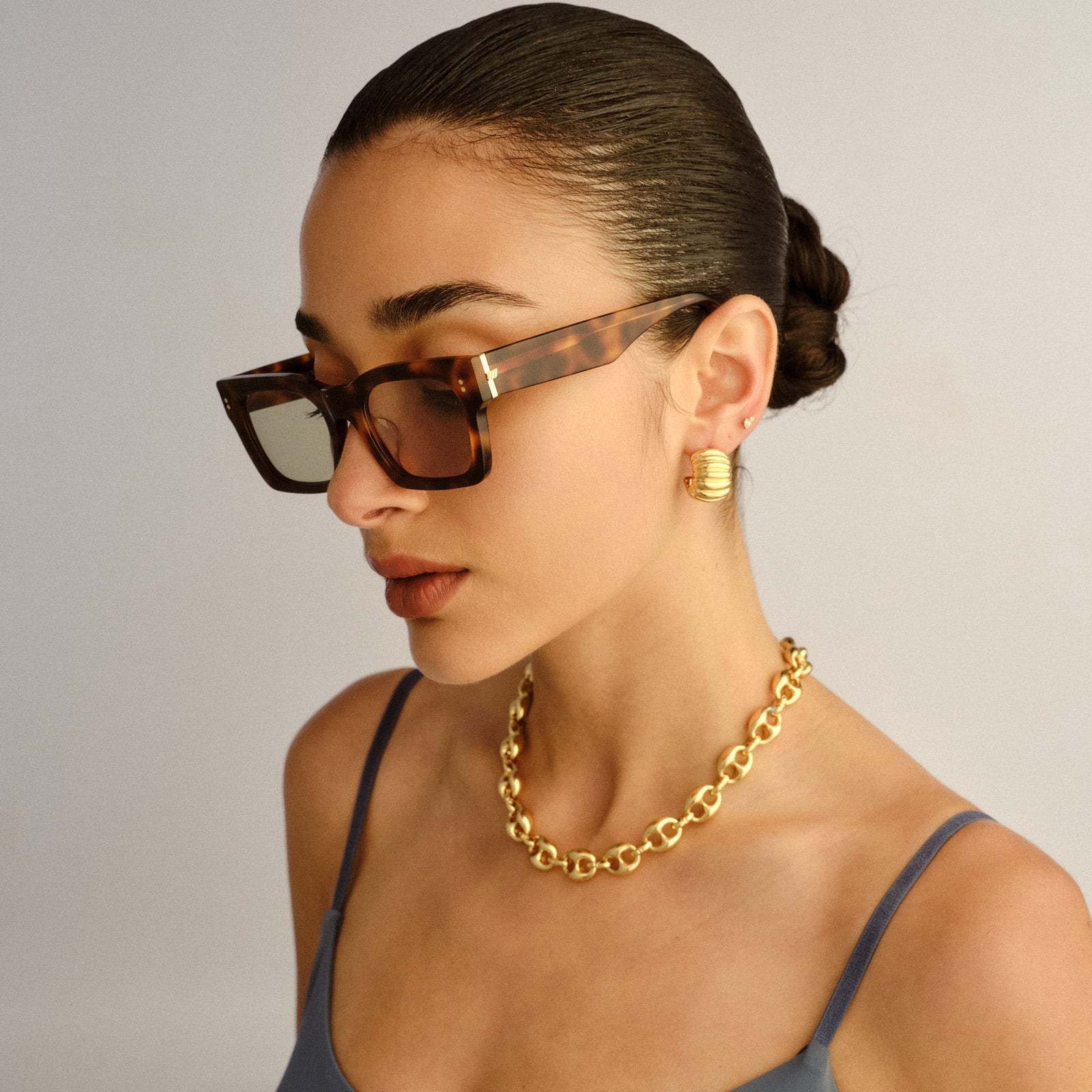 Lucent Honey Tort Uni-Sex D-Frame Sunglasses | Le Specs