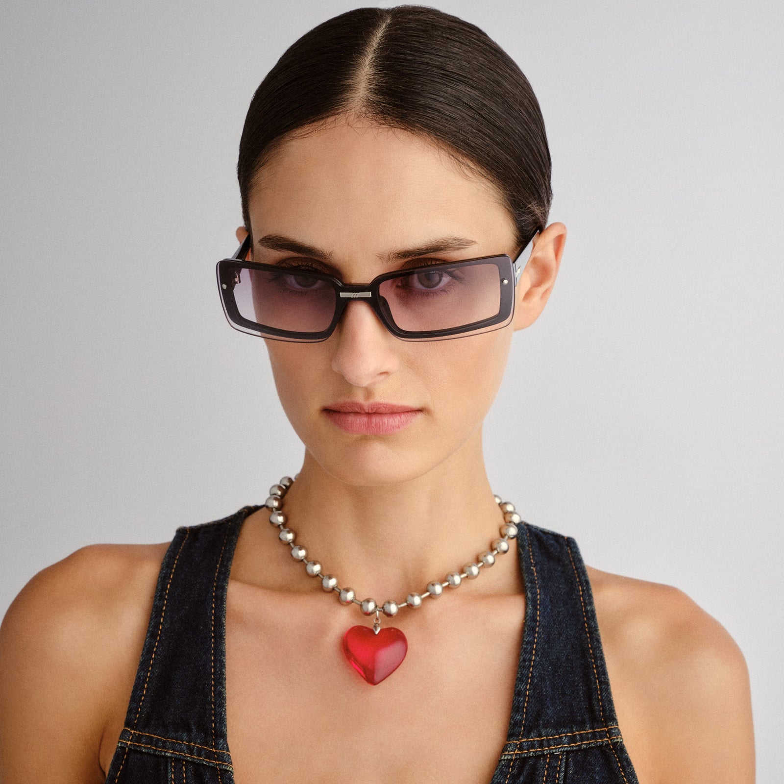 Evasion Black Female Rectangle Sunglasses | Le Specs