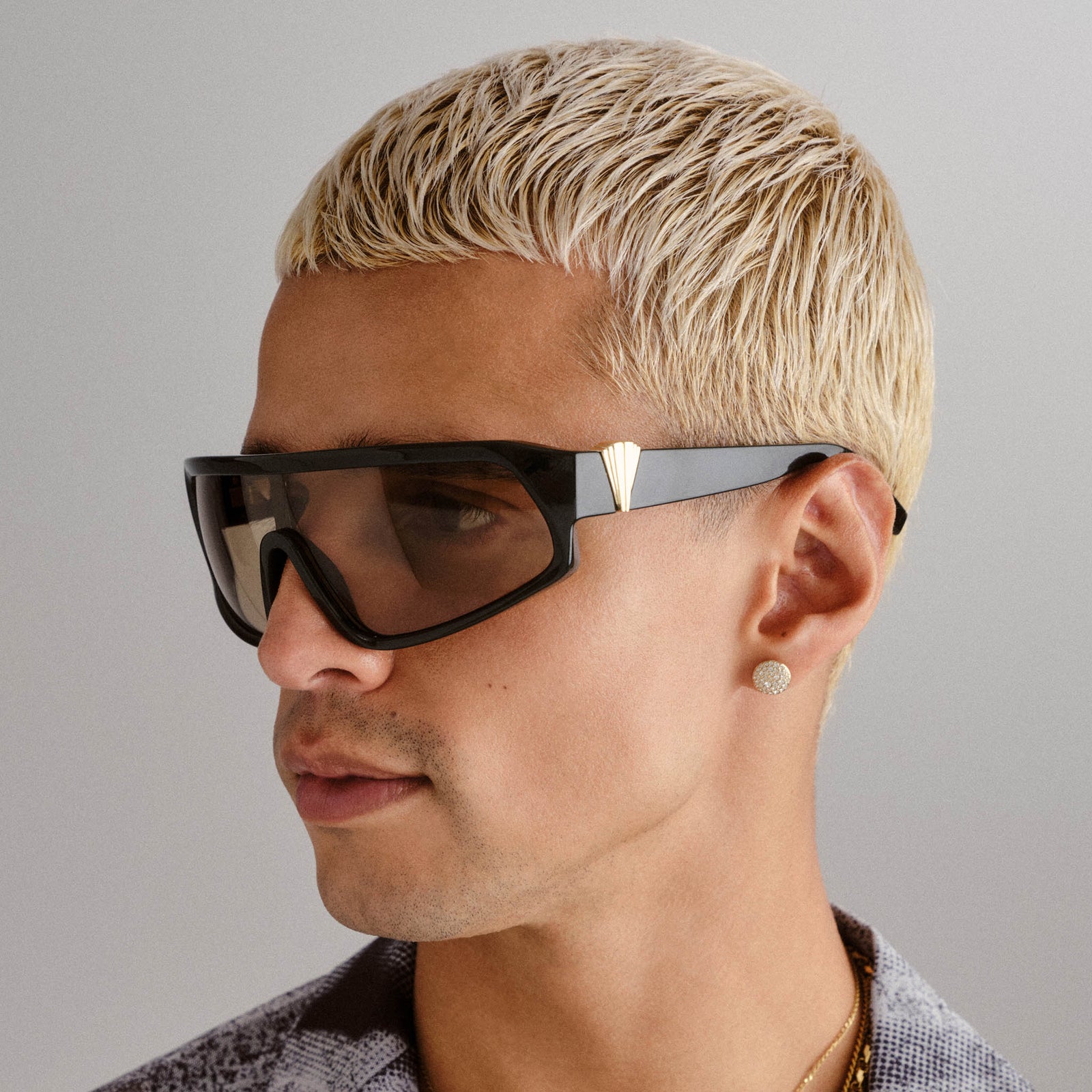 Calm Chaos Dark Khaki Uni-Sex Shield Sunglasses | Le Specs