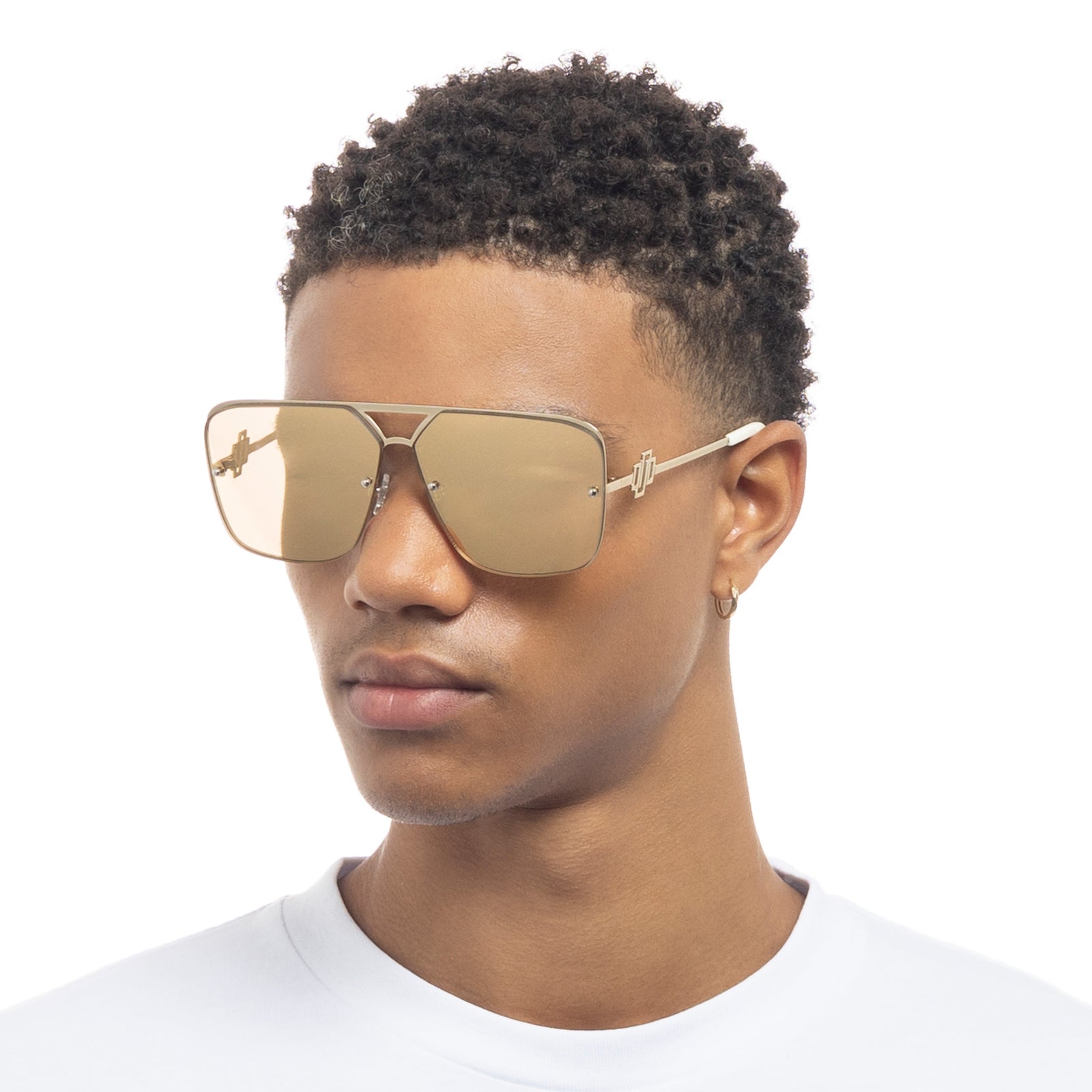 Metazoic Gold Female D-Frame Sunglasses | Le Specs