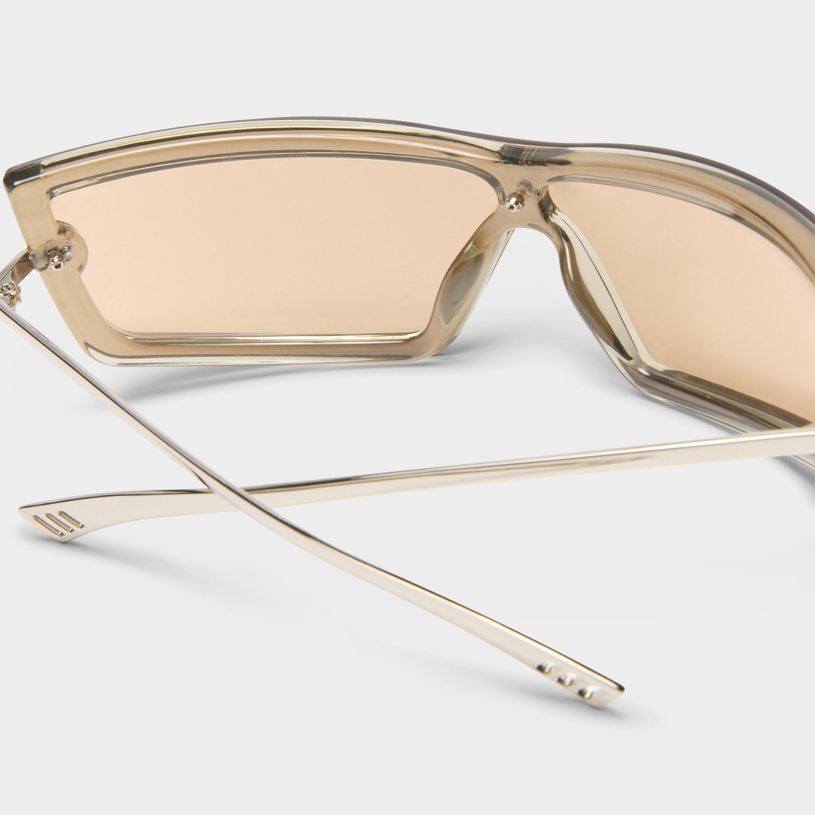 The Bodyguard Smoke Silver Uni-Sex Wrap Sunglasses | Le Specs