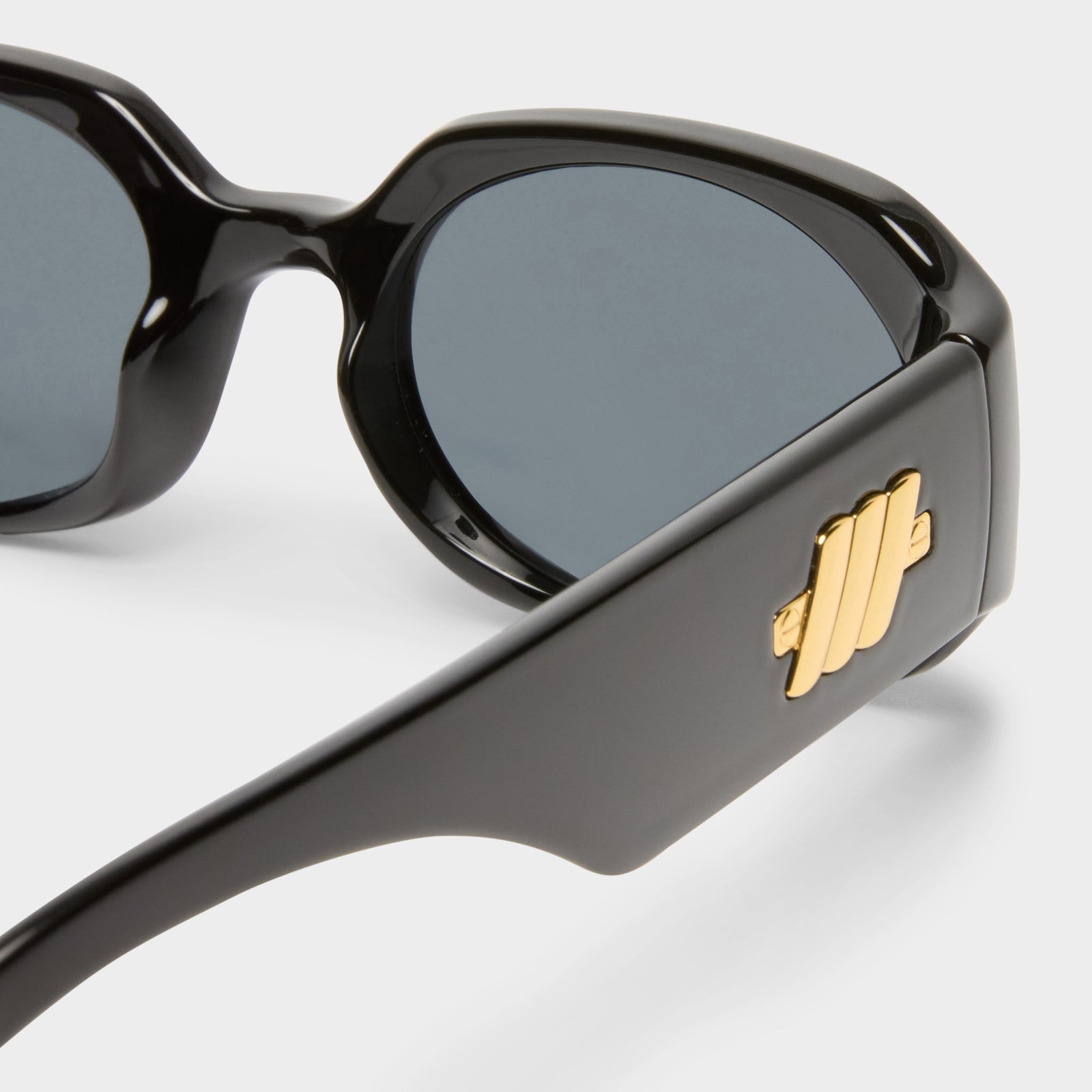 Shebang Black Uni-Sex Rectangle Sunglasses | Le Specs