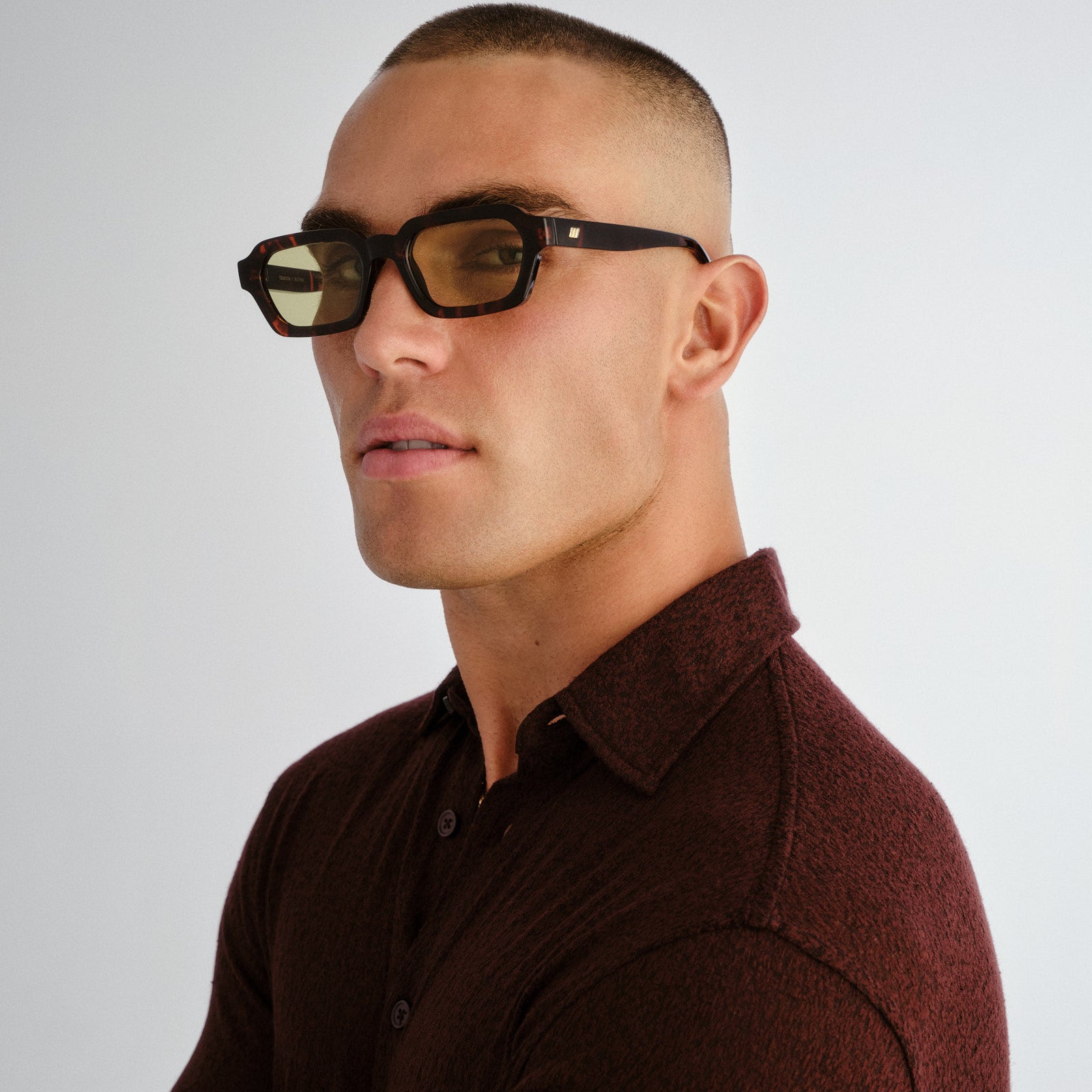 Tension + Tort Uni-Sex Rectangle Sunglasses | Le Specs