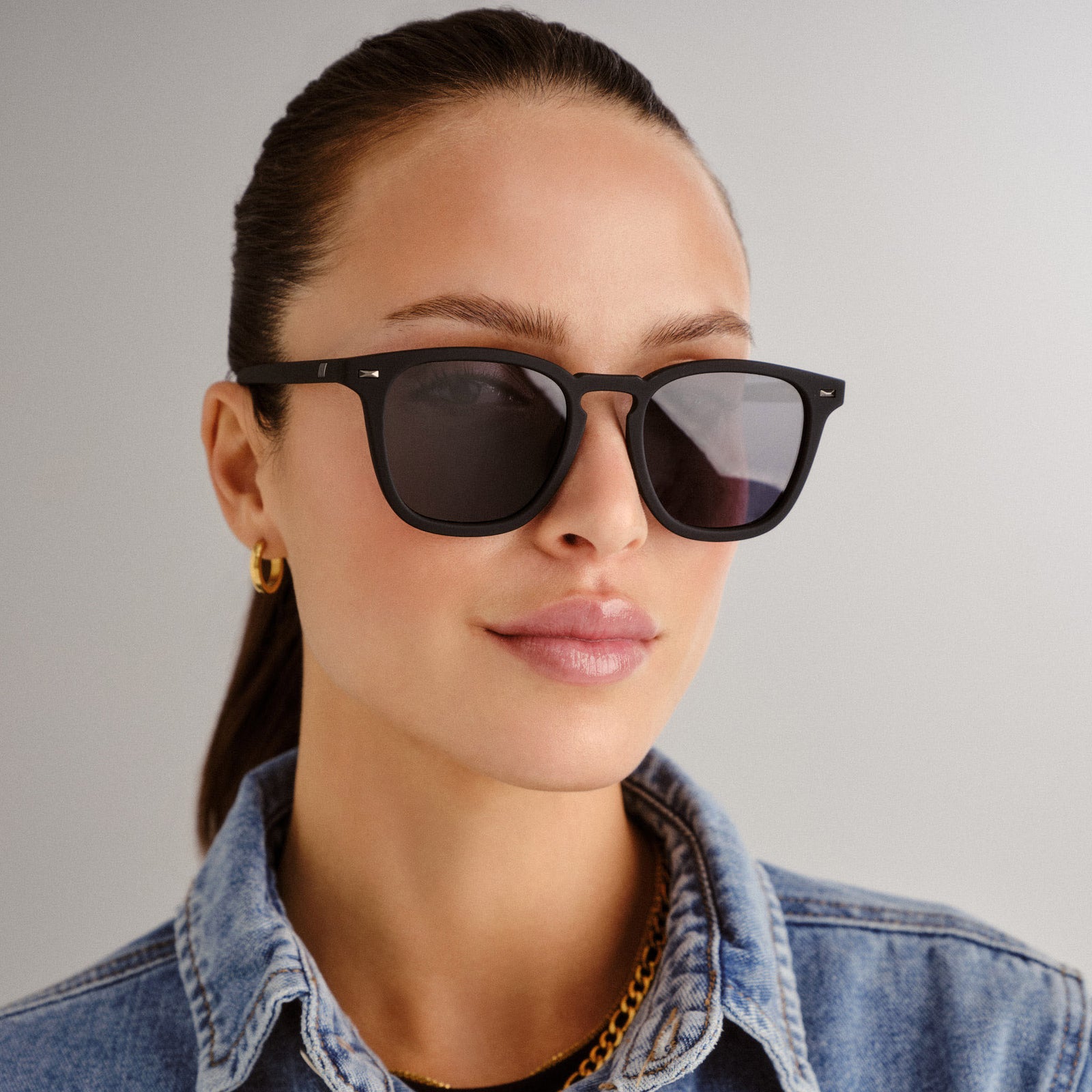 No Biggie Black Rubber Uni-Sex Square Sunglasses | Le Specs