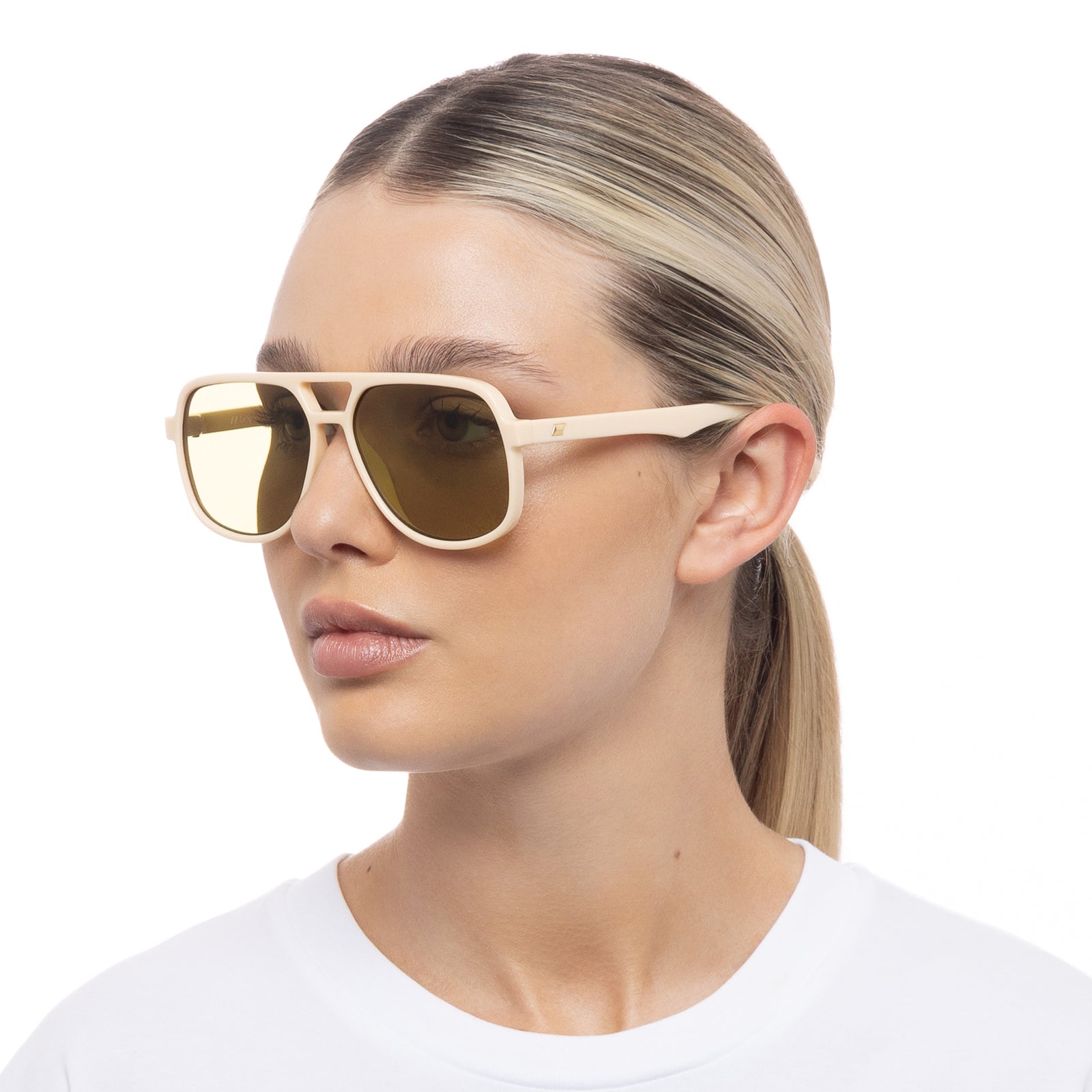 Trailbreaker Ivory Uni-Sex Aviator Sunglasses | Le Specs