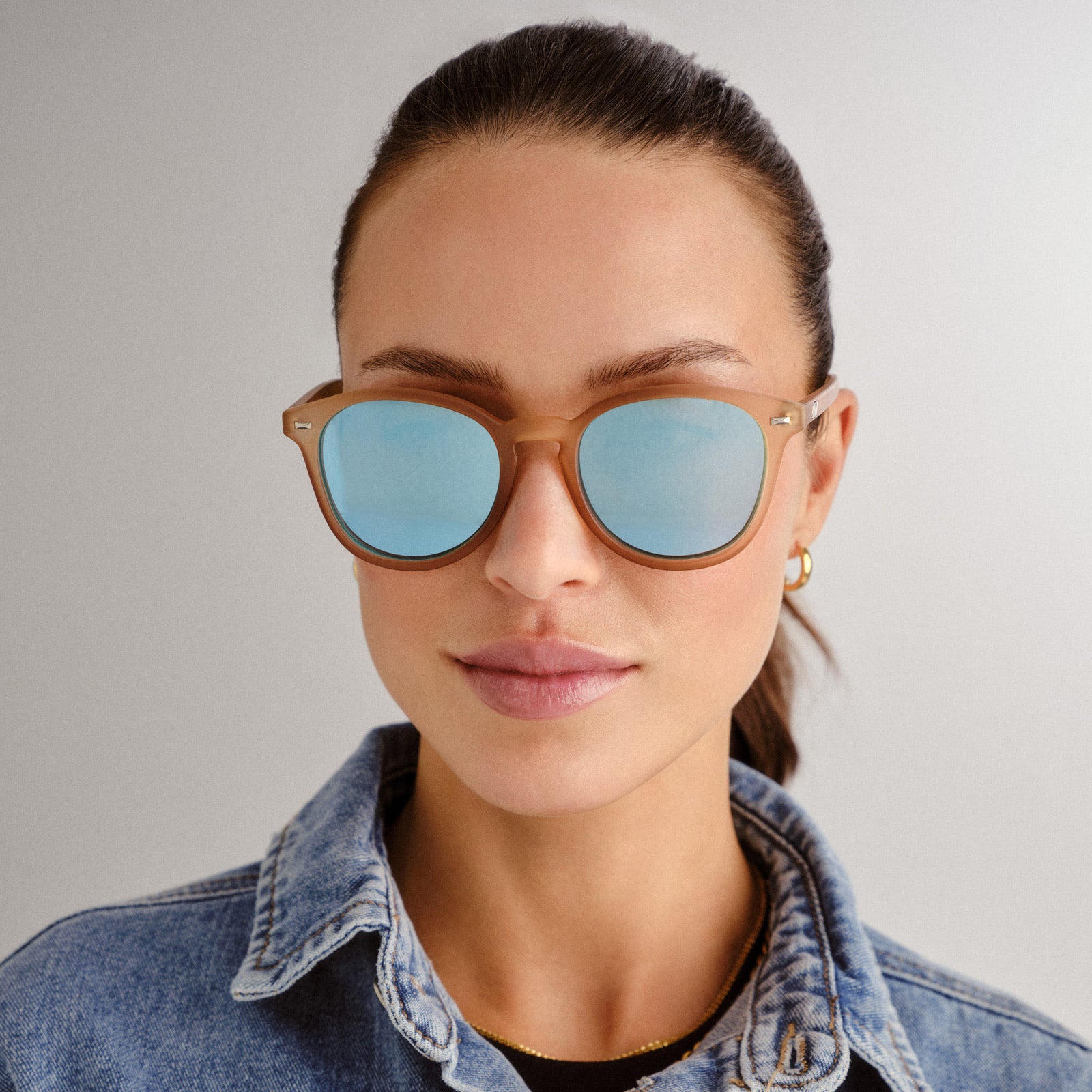 Bandwagon Raw Sugar Uni-Sex Round Sunglasses | Le Specs