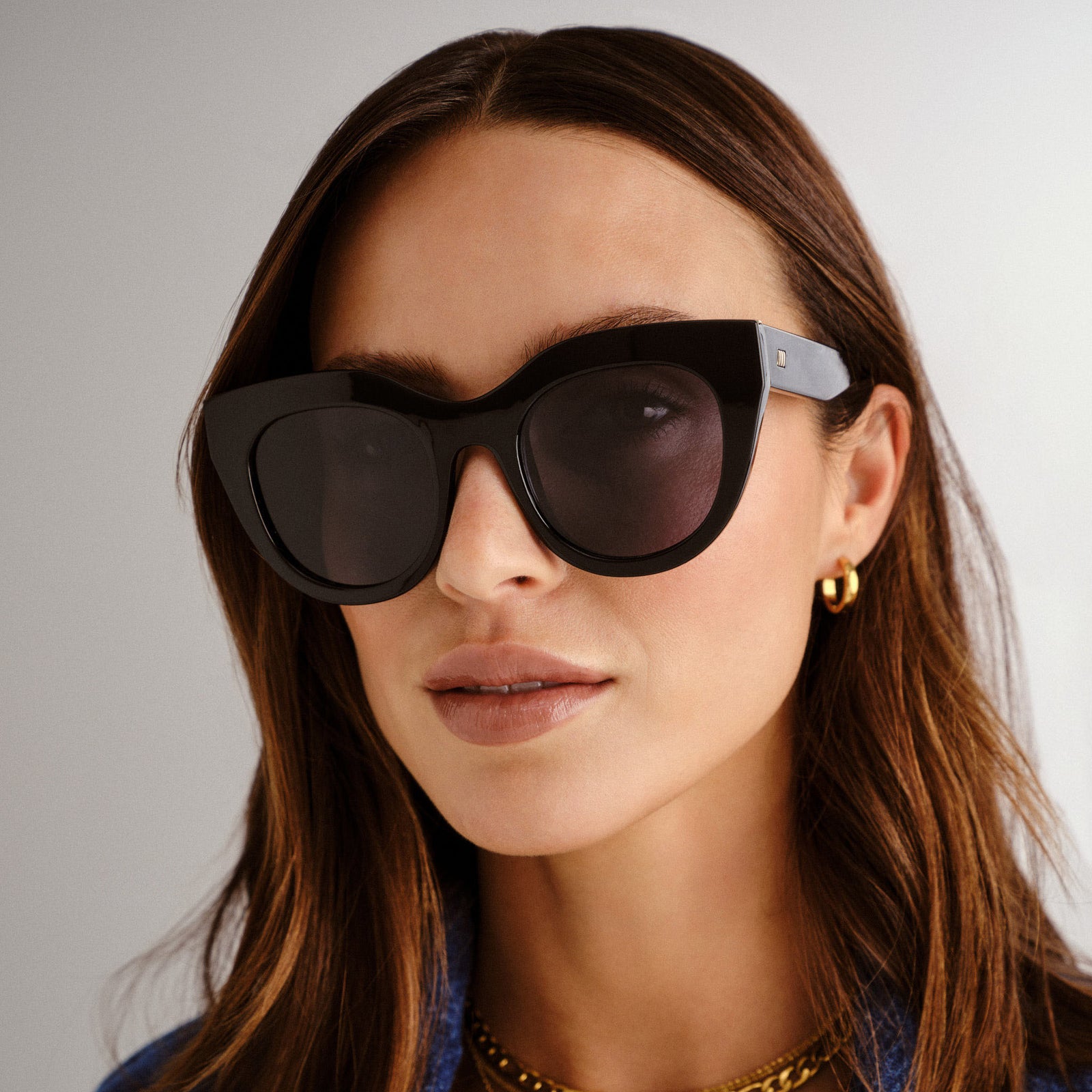 Air Heart Black Female Cat-Eye Sunglasses | Le Specs