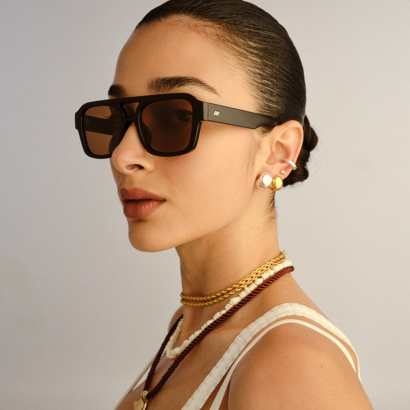 Subzero + Black Uni-Sex Aviator Sunglasses | Le Specs
