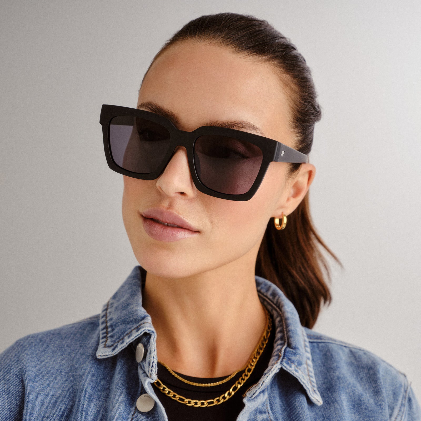 Weekend Riot Matte Black Uni-Sex D-Frame Sunglasses | Le Specs