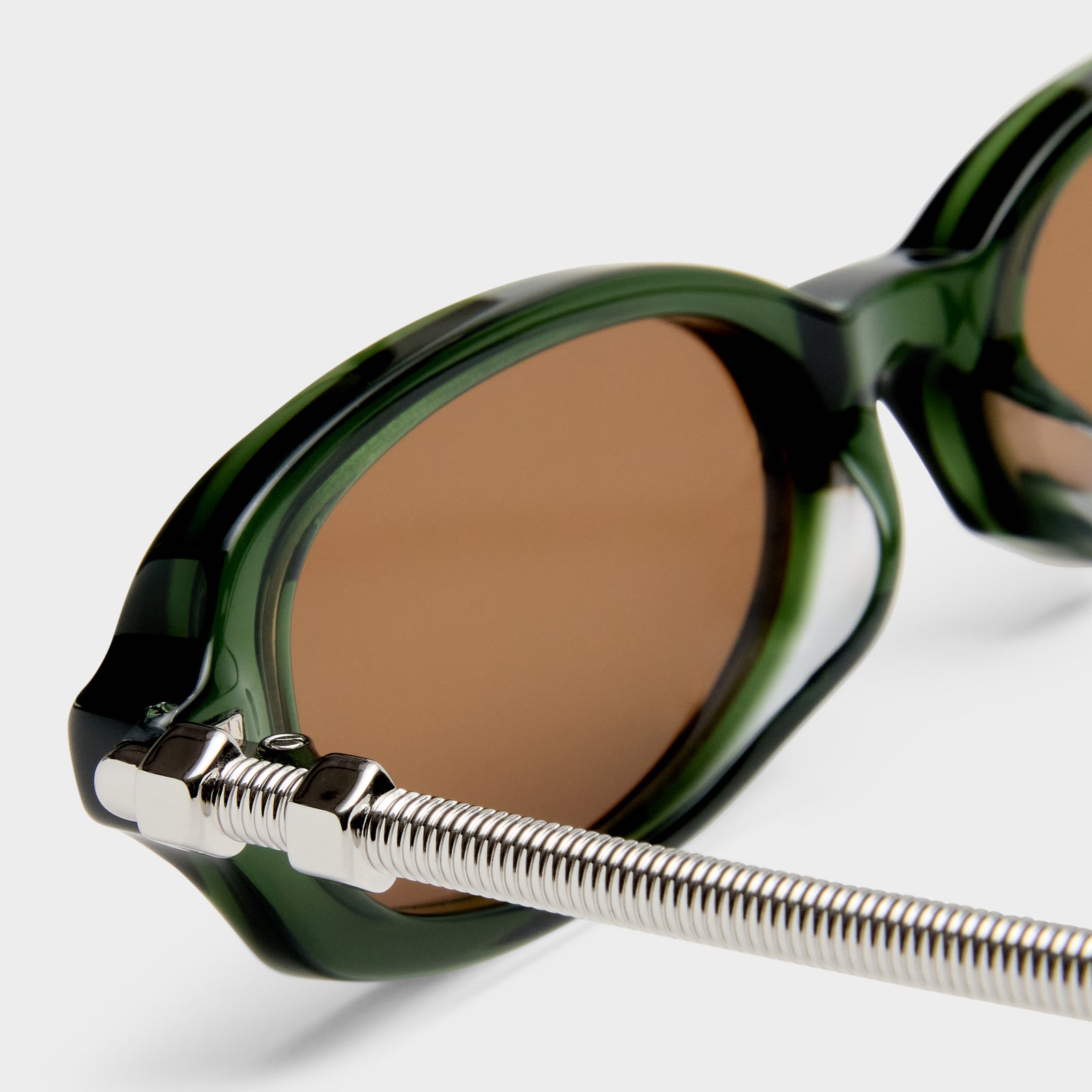 Lichtblick Dark Green Uni-Sex Rectangle Sunglasses | Le Specs