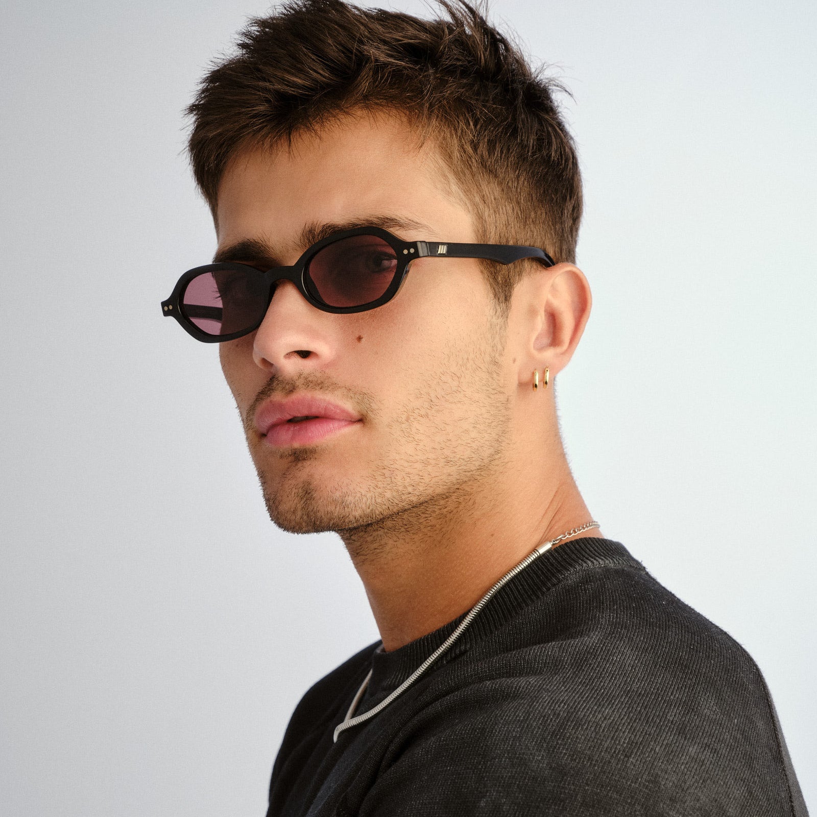 Foundry + Black Uni-Sex Rectangle Sunglasses | Le Specs