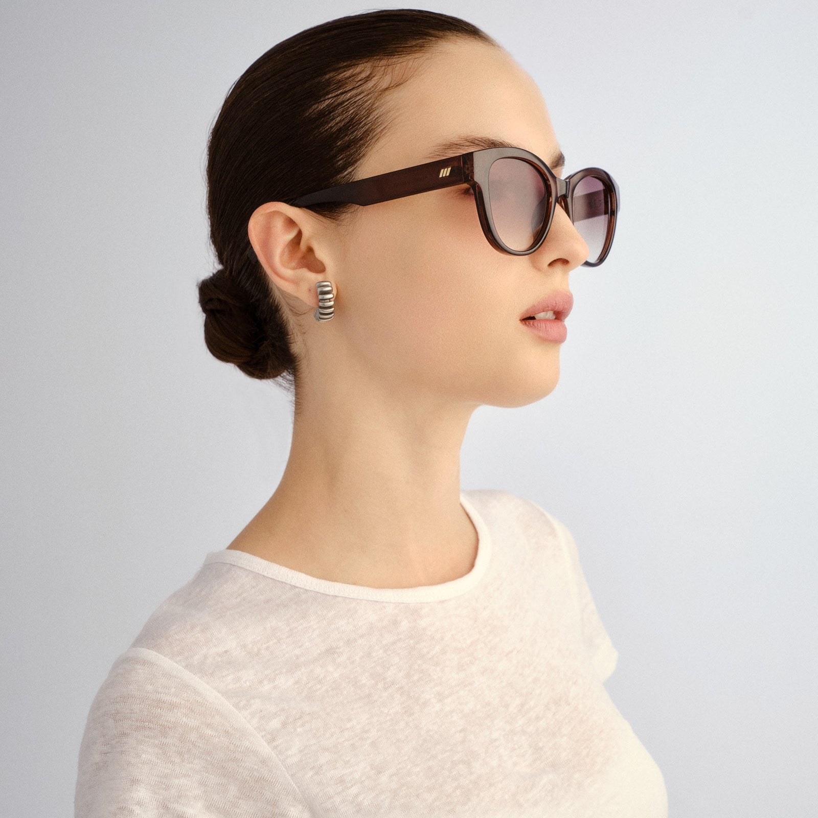 Majestic Coco Female Round Sunglasses | Le Specs