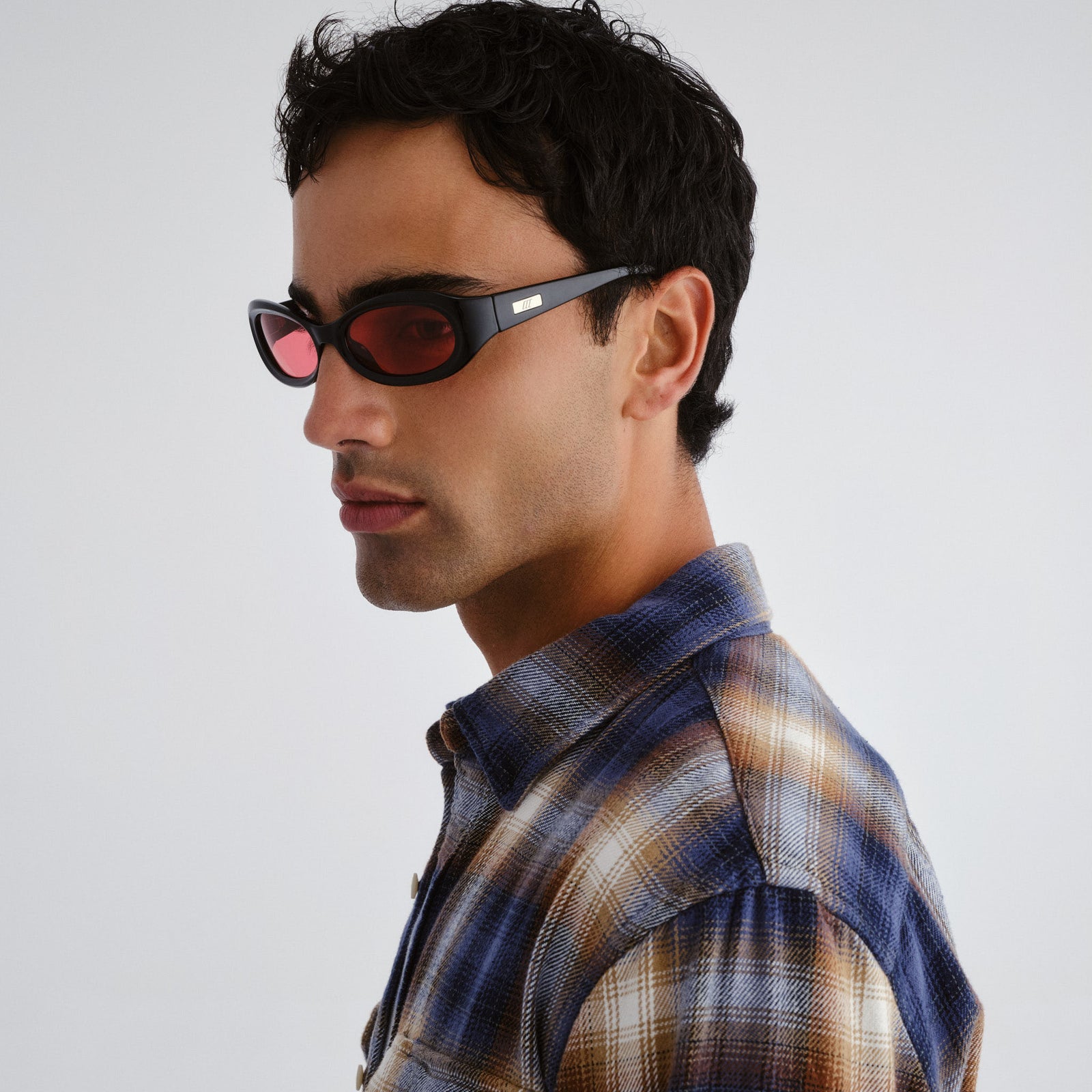 Nightcrawler Black Uni-Sex Wrap Sunglasses | Le Specs